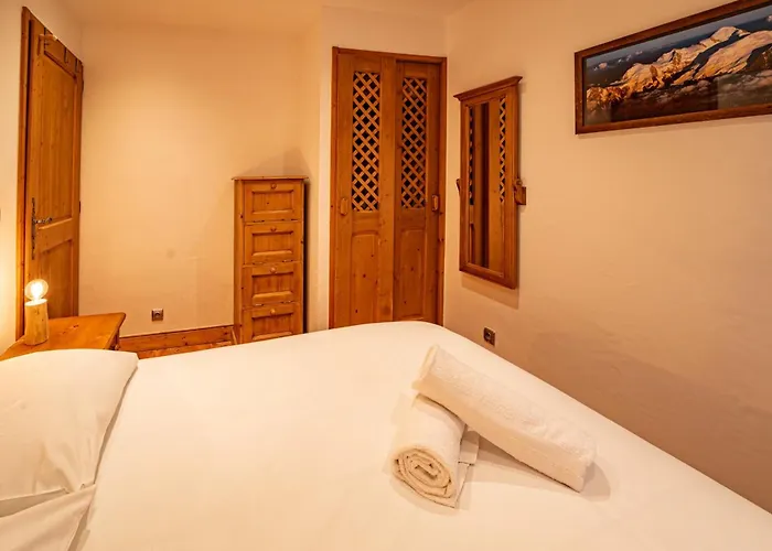 Alpine Garden - Truly Hidden Gem With Sunny Garden In Town Center Appartement